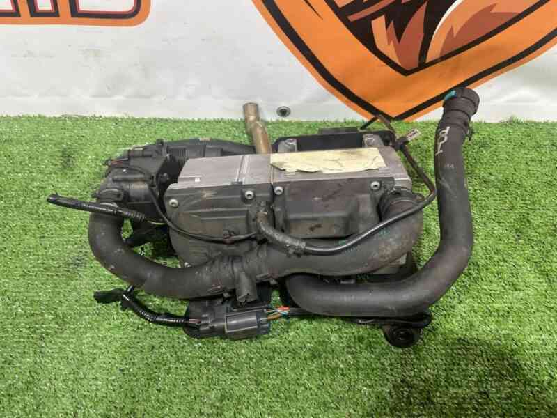 LR087499 Additional heater autonomous Diesel Range Rover L405 (2013-2021) Used cost 415 € in stock 2 pcs.