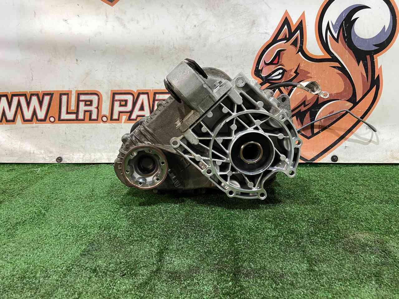 LR089531 Transfer case 3.0 V6 D Gen2 Twin Turbo, 5.0 SC GDI Range Rover Sport L494 (2014-2022) Used cost 450 € in stock 1 pcs.