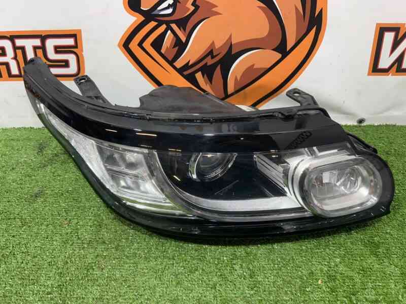 LR090392 Right headlight Range Rover Sport L494 (2014-2022) Used cost 550 € in stock 1 pcs.
