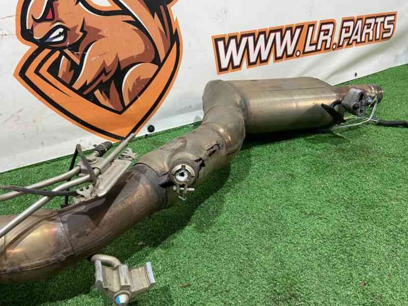 LR095075 Diesel particulate filter, front part of the exhaust system for Range Rover L405 (2013-2021) Used cost 1 400 € in stock 1 pcs.