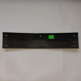 LR095349 Frame for the license plate Range Rover Sport L494 (2014-2022) Used cost 15 € in stock 1 pcs.