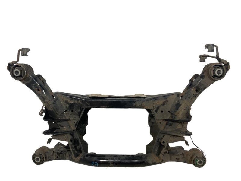 LR134907 Rear suspension beam LAND ROVER DISCOVERY SPORT L550 2015- Used cost 250 € in stock 2 pcs.