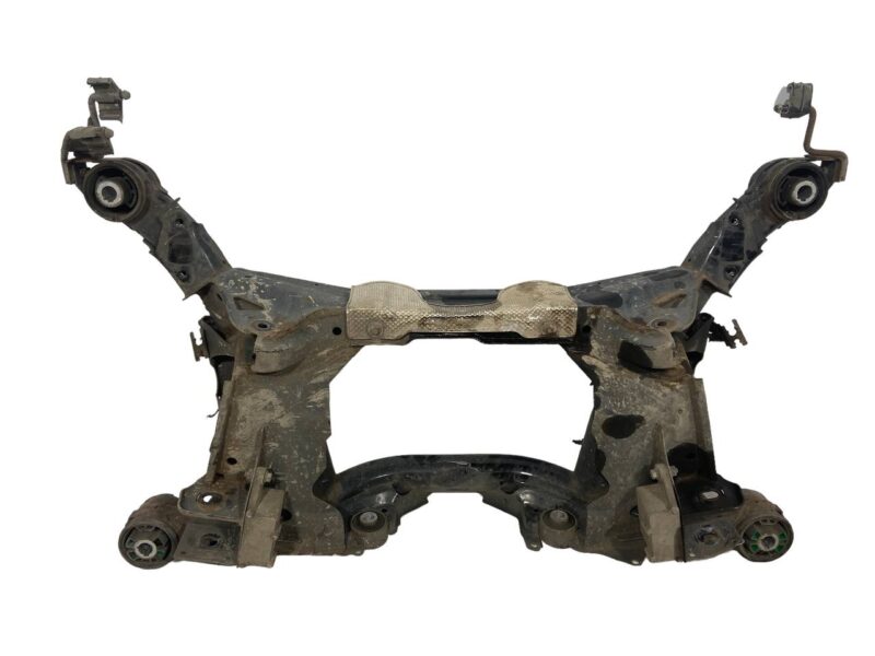 LR134907 Rear suspension beam LAND ROVER DISCOVERY SPORT L550 2015- Used cost 250 € in stock 2 pcs.