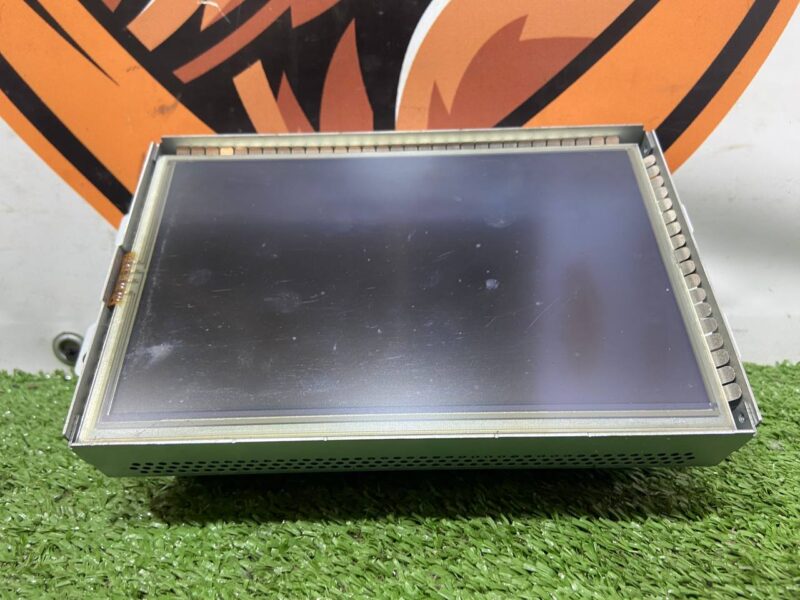 LR137949 Information display navigator RANGE ROVER SPORT L494 13- Used cost 500 € in stock 1 pcs.