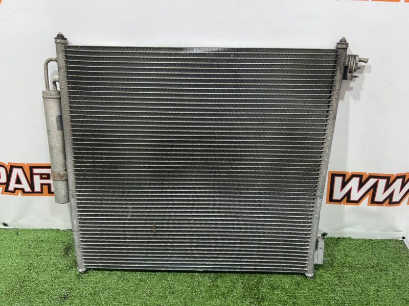 LR137975 Air Conditioner Radiator Range Rover Sport L494 (2014-2022) Used cost 200 € in stock 1 pcs.