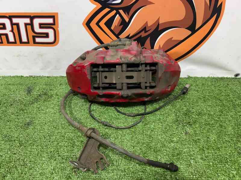 LR139244 Caliper front left red Range Rover Sport L494 (2014-2022) used cost 400 € in stock 1 pcs.