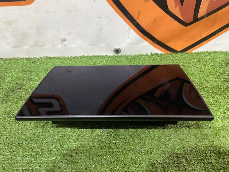 T2H42943 Touchscreen display Jaguar F-Pace X761 (2017-) used cost 700 € in stock 3 pcs.