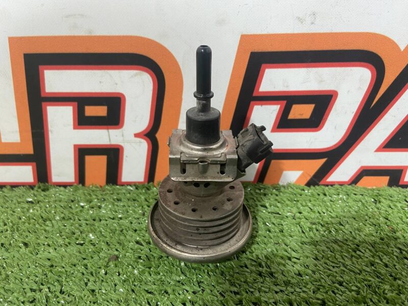 C2D28660 adblue injector Jaguar XF X260 (2015-) Used cost 100 € in stock 3 pcs.