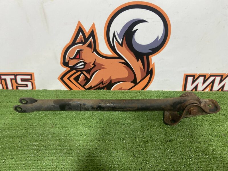 LR001175 Arm Rear Lower right Range Rover Evoque L538 (2012-2018) Used cost 35 € in stock 2 pcs.