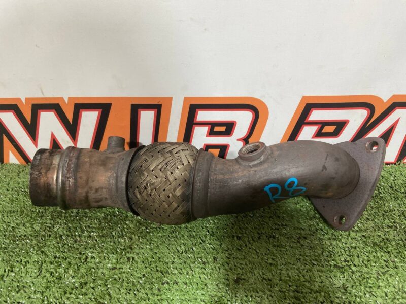 LR022651 Exhaust pipe right exhaust Range Rover L405 (2013-2021) Used cost 80 € in stock 1 pcs.