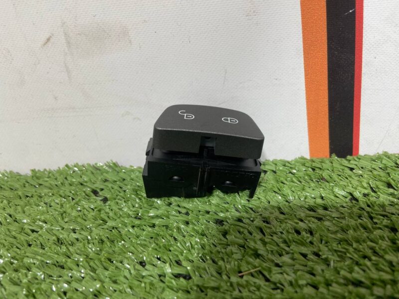 LR025906 Front Left Door Lock Switch Range Rover Evoque L538 (2012-2018) Used cost 16 € in stock 1 pcs.
