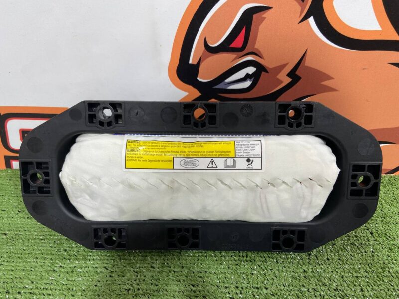 LR026016 Airbag in the torpedo Range Rover Evoque L538 (2012-2018) Used cost 100 € in stock 2 pcs.