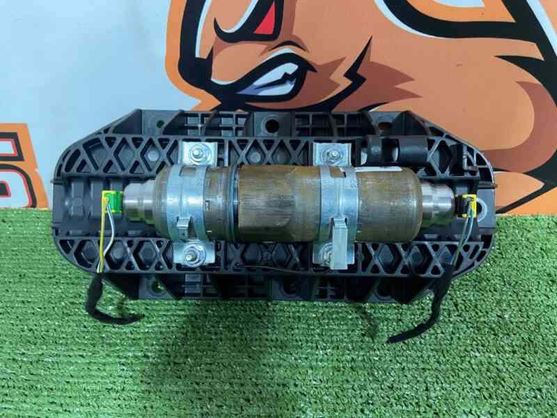 LR026016 Airbag in the torpedo Range Rover Evoque L538 (2012-2018) Used cost 100 € in stock 2 pcs.
