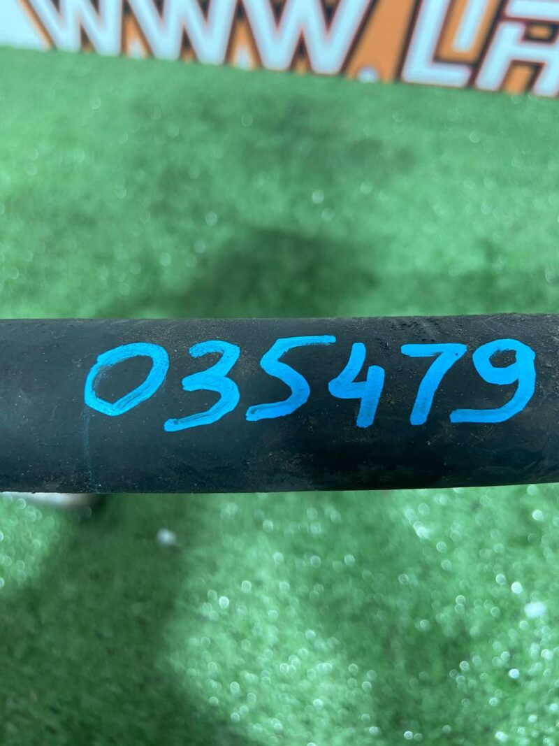 LR035479 Air conditioning pipe Range Rover L405 (2013-2021) used cost 75 € in stock 1 pcs.