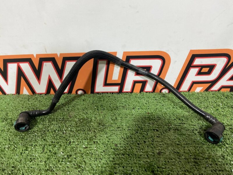 LR035634 Fuel cooler tube Range Rover L405 (2013-2021) used cost 15 € in stock 1 pcs.