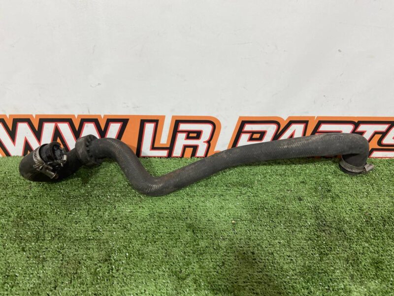 LR036486 Compressed air hose from recirculation valve Range Rover L405 (2013-2021) Used cost 25 € in stock 1 pcs.