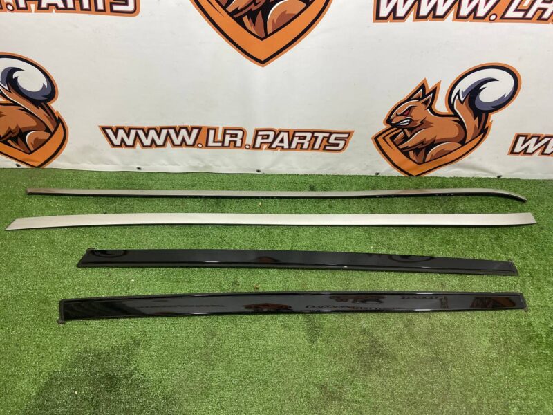 LR037539KIT Used Range Rover L405 (2013-2021) roof molding kit cost 93 € in stock 1 pcs.