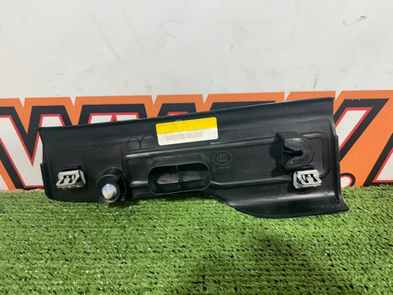 LR042985 Rear right sill trim Range Rover Evoque L538 (2012-2018) Used cost 23 € in stock 1 pcs.