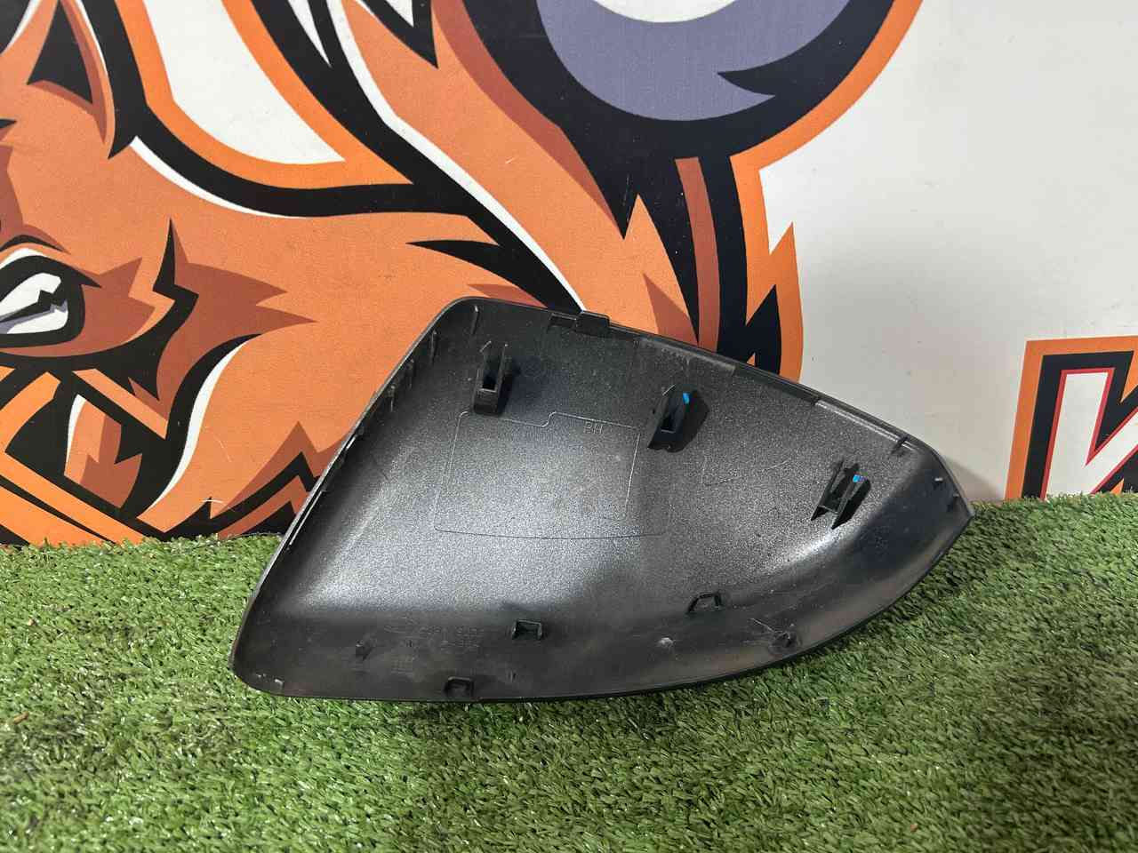 LR048353 Right mirror cover Land Rover Discovery Sport L550 (2015-) Used - Image 25