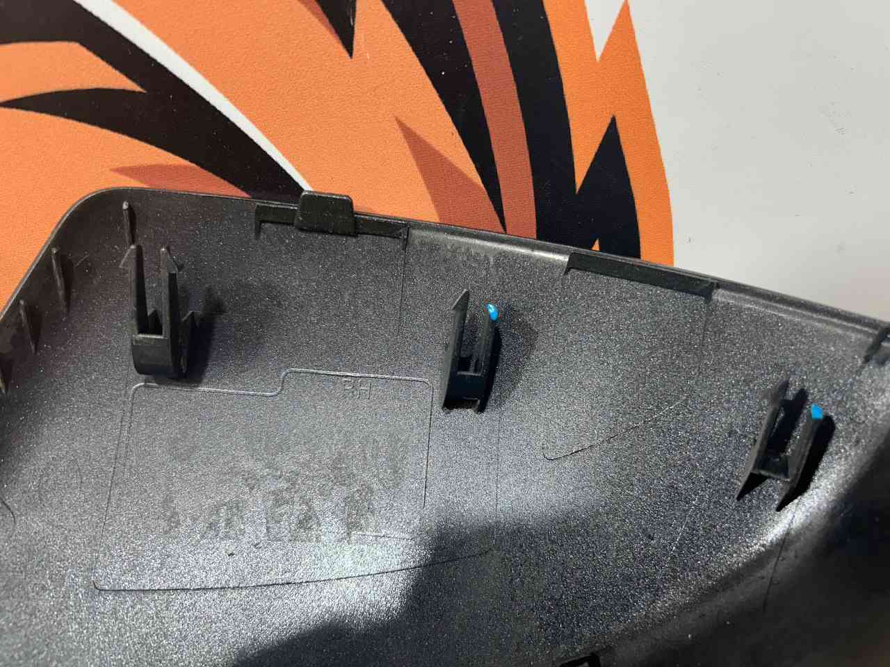 LR048353 Right mirror cover Land Rover Discovery Sport L550 (2015-) Used - Image 26