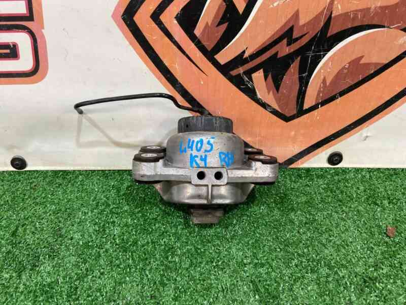 LR051514 Right engine mount 4.4TD Range Rover L405 (2013-2021) Used cost 92 € in stock 2 pcs.