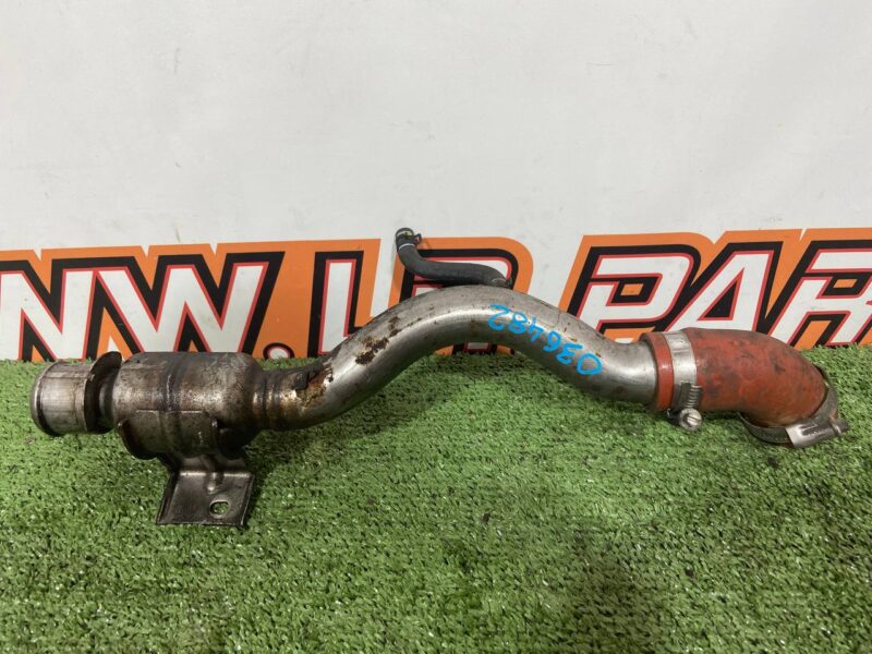 LR056329 Left exhaust pipe from Range Rover L405 turbocharger (2013-2021) Used cost 70 € in stock 1 pcs.