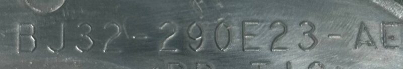 LR066507 Wheel arch fender molding rear left Range Rover Evoque L538 Used cost 40 € in stock 1 pcs.