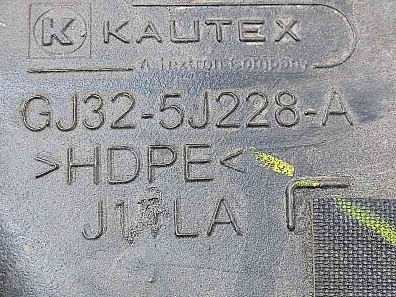 LR071754 Fuel tank plastic Range Rover Evoque L538 (2012-2018) Used cost 280 € in stock 1 pcs.
