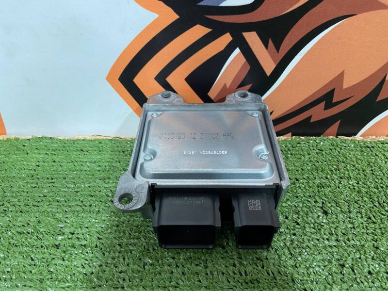 LR077205 Airbag control unit Range Rover Evoque L538 (2012-2018) USED cost 150 € in stock 1 pcs.