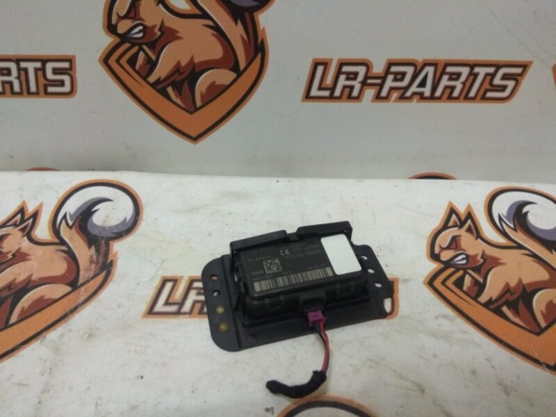 LR080282 Transceiver Land Rover Discovery 5 L462 (2017-) used cost 15 € in stock 1 pcs.