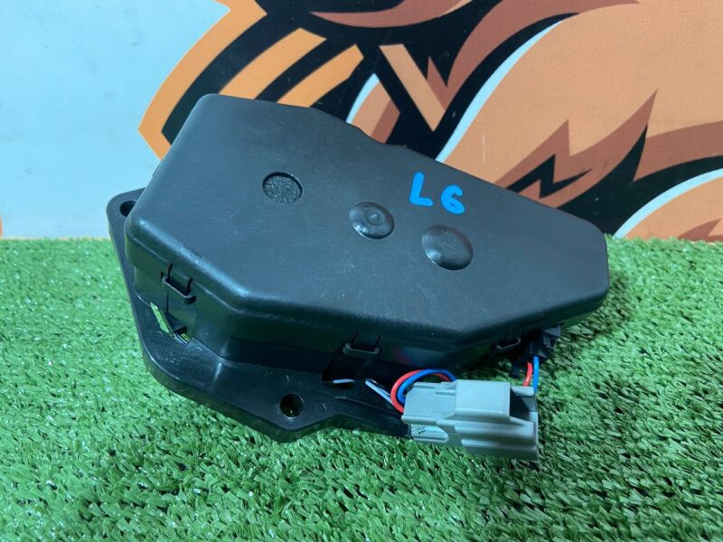 LR081964 Electric lift rear door kit Range Rover Evoque L538 (2012-2018) Used - Image 14