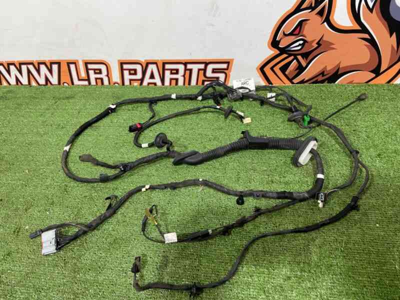 LR081964 Electric lift rear door kit Range Rover Evoque L538 (2012-2018) Used cost 300 € in stock 1 pcs.
