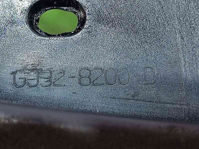 LR083133 Radiator grille Range Rover Evoque L538 (2012-2018) Used cost 235 € in stock 2 pcs.