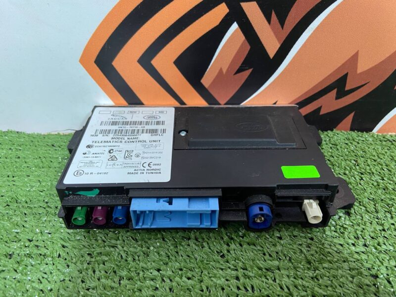 LR087729 Telematic control module Range Rover Evoque L538 (2012-2018) Used cost  € in stock 1 pcs.