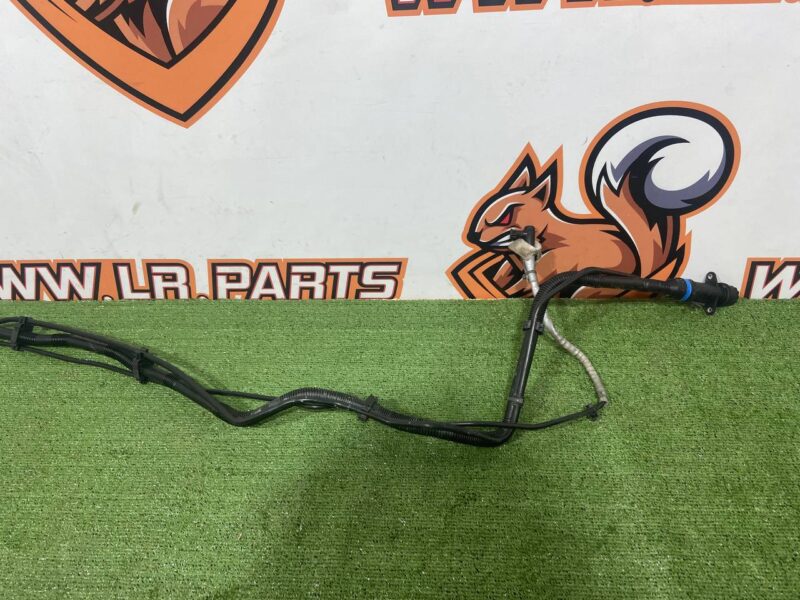 LR108932 Fuel line Range Rover Evoque L538 (2012-2018) Used cost 95 € in stock 3 pcs.