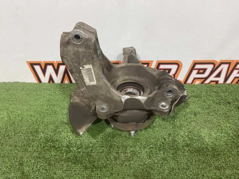 LR109399 Steering knuckle (pin) front right Land Rover Discovery Sport L550 (2015-) Used cost 300 € in stock 2 pcs.
