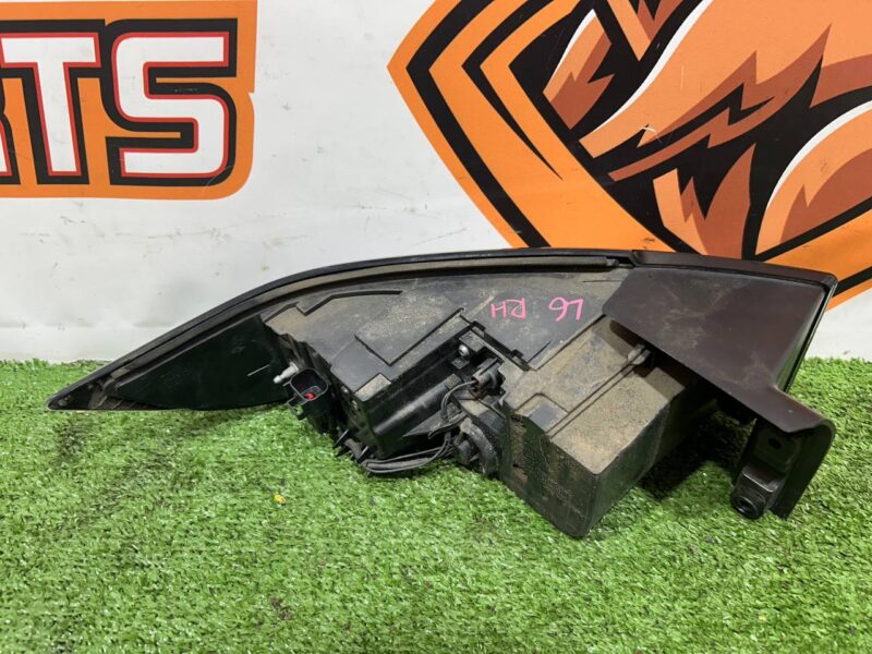LR116195 Right LED lamp 2015- Range Rover Evoque L538 (2012-2018) Used cost 250 € in stock 1 pcs.