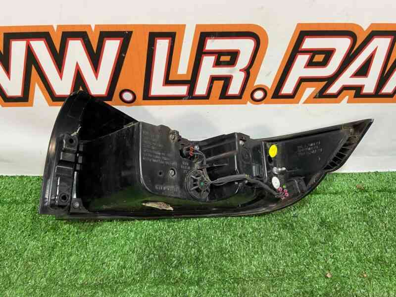 LR116199 Left LED lantern 2015- Range Rover Evoque L538 (2012-2018) Used cost 280 € in stock 1 pcs.