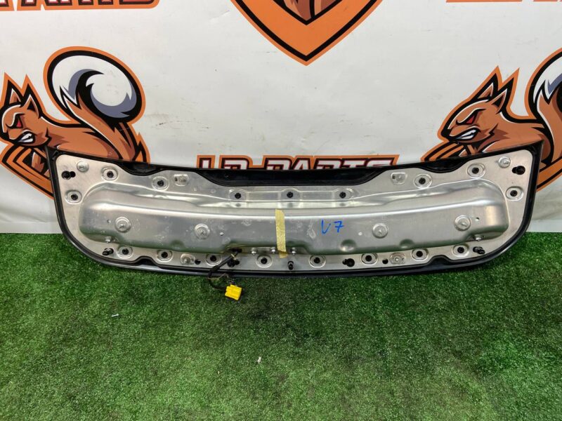 LR135791 Hood airbag Land Rover Discovery Sport L550 (2015-) used cost 150 € in stock 1 pcs.