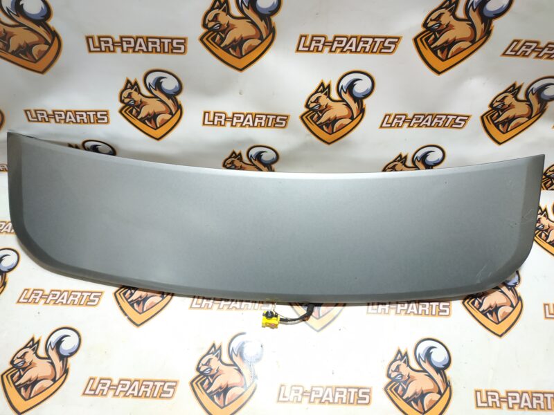 LR135791 Hood airbag Land Rover Discovery Sport L550 (2015-) used cost 150 € in stock 1 pcs.