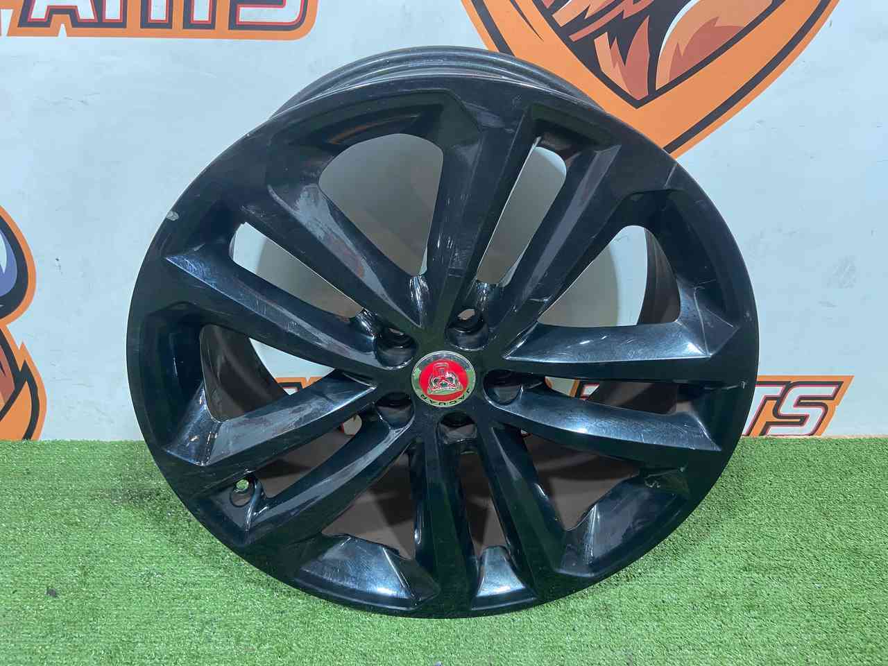 T4A12372 Wheel rim 8.5*19/5*108/45 CB 63.3 R19 Jaguar F-Pace X761 (2017-) Used cost 250 € in stock 4 pcs.