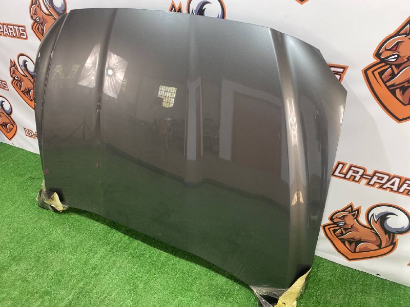 T4A13702 Hood Jaguar F-Pace X761 (2017-) Used cost 750 € in stock 1 pcs.