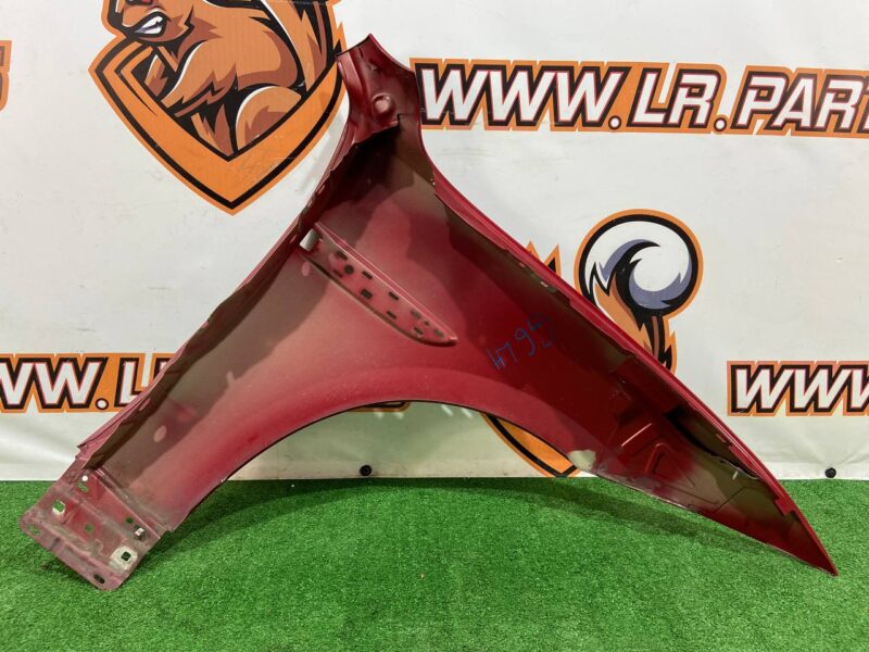 T4A1652 Fender front left Jaguar F-Pace X761 (2017-) used cost 350 € in stock 1 pcs.