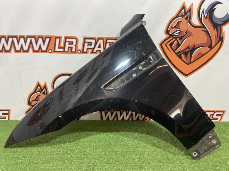 T4A1652 Fender front left Jaguar F-Pace X761 (2017-) used - Image 16