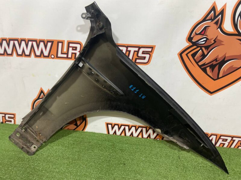 T4A1652 Fender front left Jaguar F-Pace X761 (2017-) used - Image 17