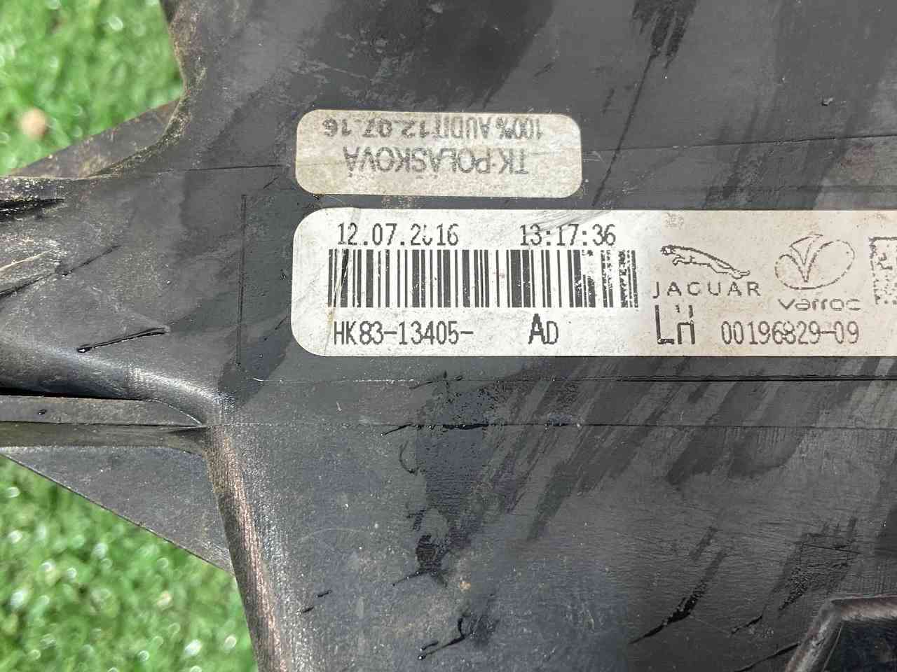 T4A37908 Rear left wing light for Jaguar F-Pace X761 (2017-) Used - Image 14