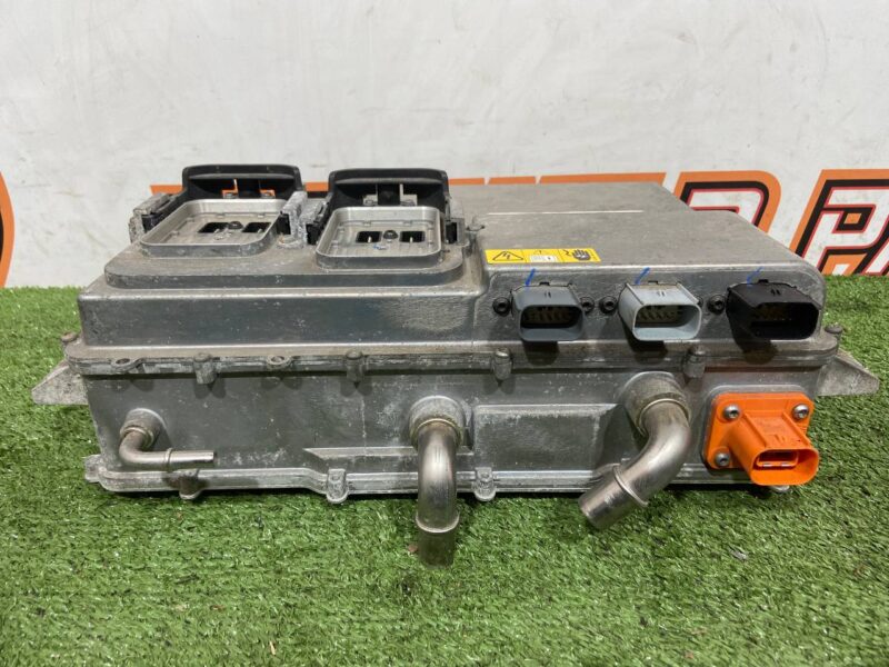 T4K10173 Battery charger for used Jaguar I-Pace X590 (2018-) - Image 12