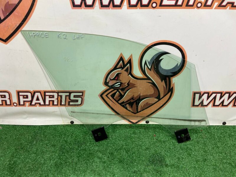 T4K12810 Front left door glass Jaguar I-Pace (2018-) used cost 150 € in stock 2 pcs.