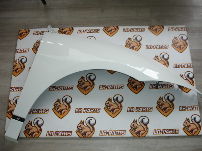 T4K12848LML Front right wing Jaguar I-Pace X590 (2018-) Used cost 250 € in stock 5 pcs.