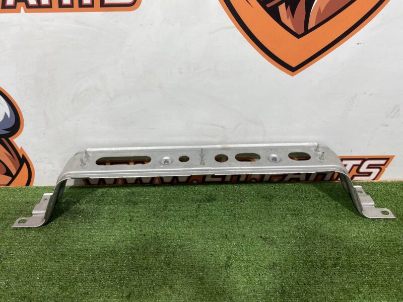 T4K12899 Rear cross member reinforcement Jaguar I-Pace X590 (2018-) Used cost 120 € in stock 5 pcs.